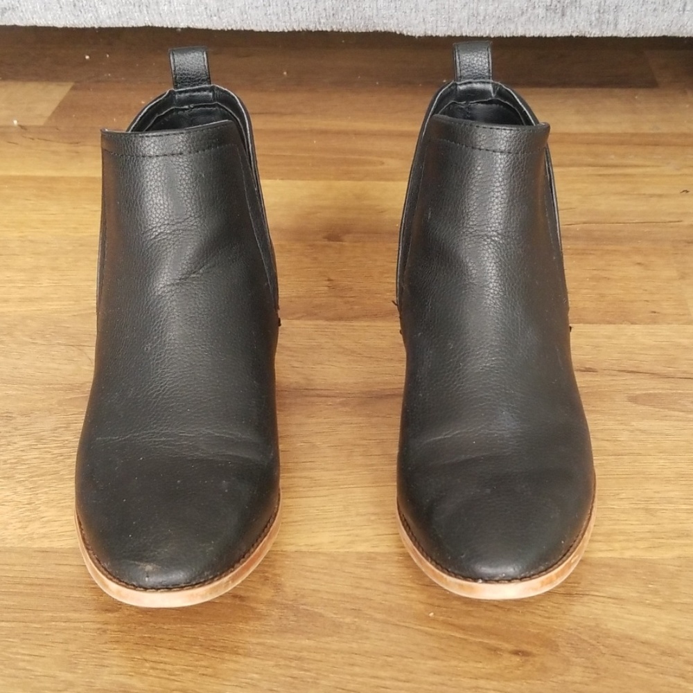 Forever 21 Booties - Picture 4 of 4